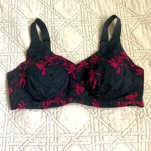 Knix v-neck Revolution bra size 7+